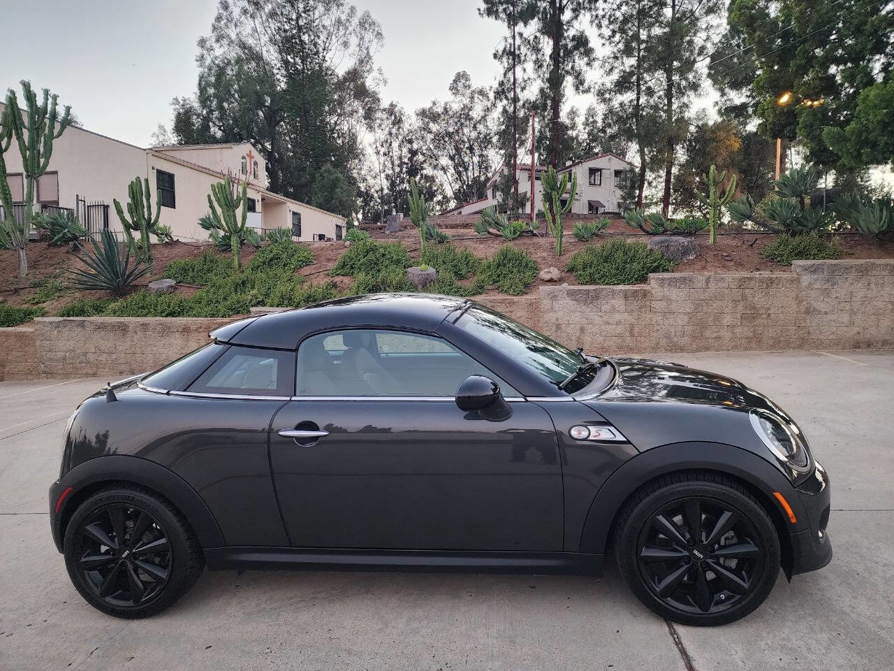 Used 2012 MINI Cooper Coupe S image 7