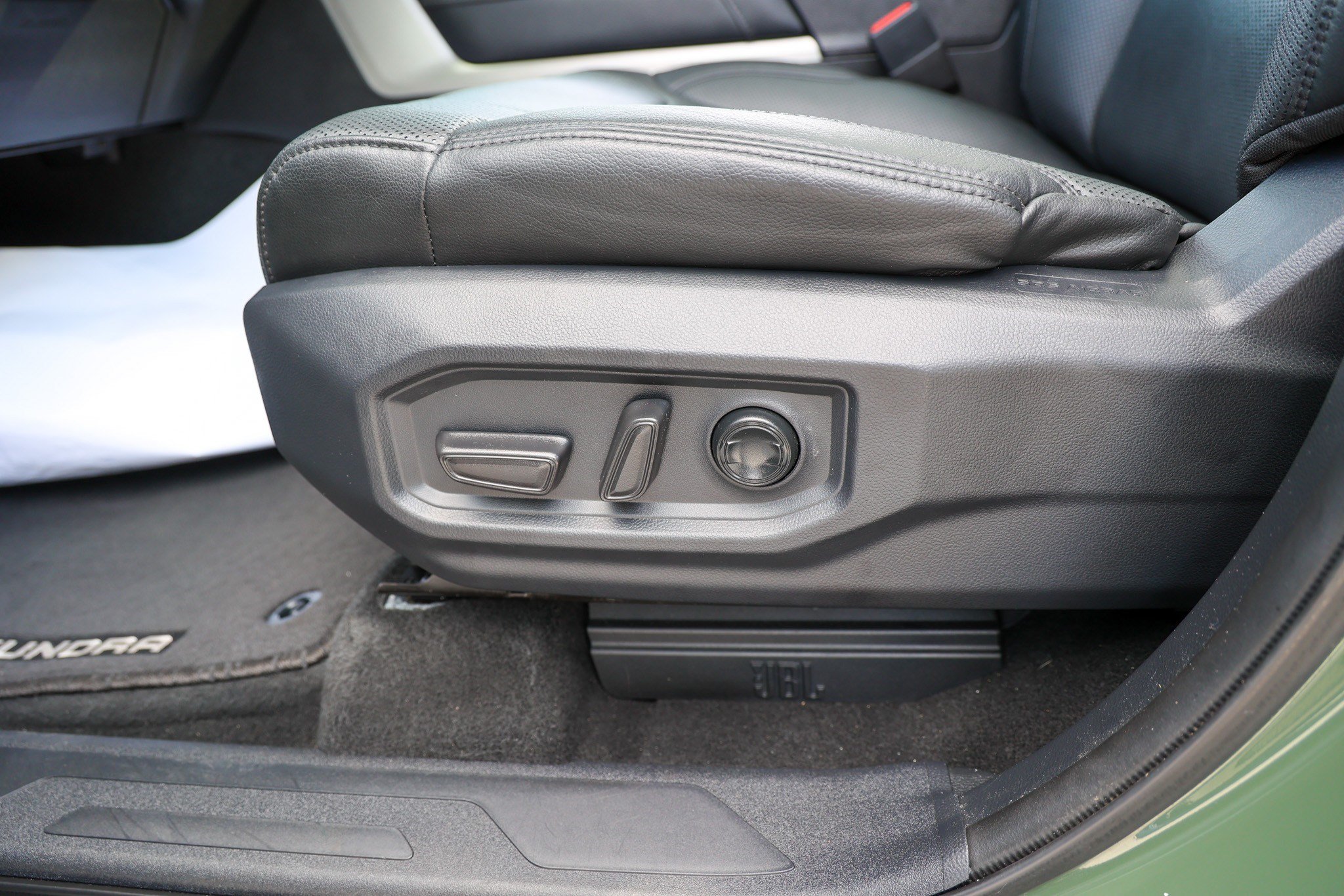 Used 2023 Toyota Tundra Limited RWD image 31