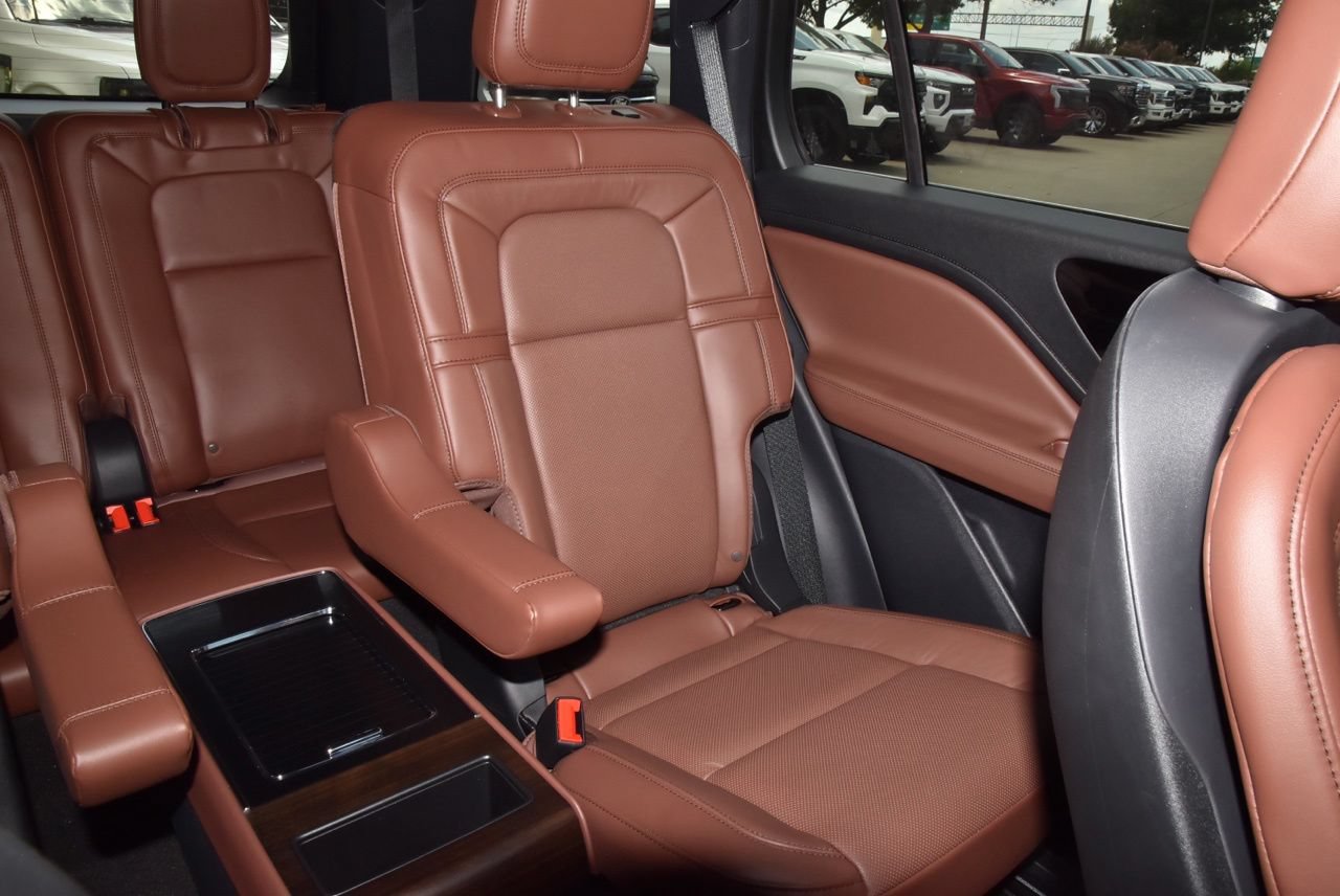 New 2026 Lincoln Aviator Reserve RWD image 23
