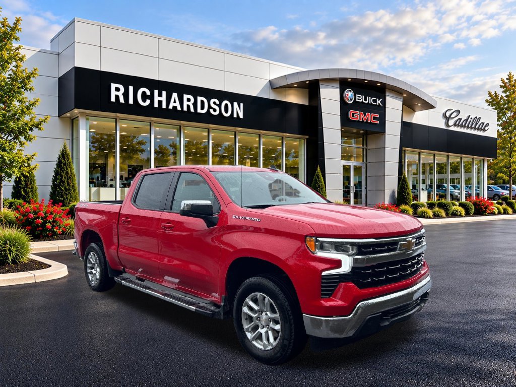 Used 2023 Chevrolet Silverado 1500 LT AWD/4WD image 6