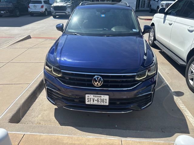 Used 2022 Volkswagen Tiguan SEL R-Line AWD/4WD image 3
