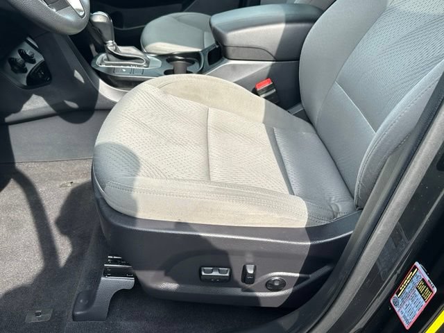 Used 2018 Hyundai Santa Fe Sport w/ 2.4L Value Package 02 AWD/4WD image 23