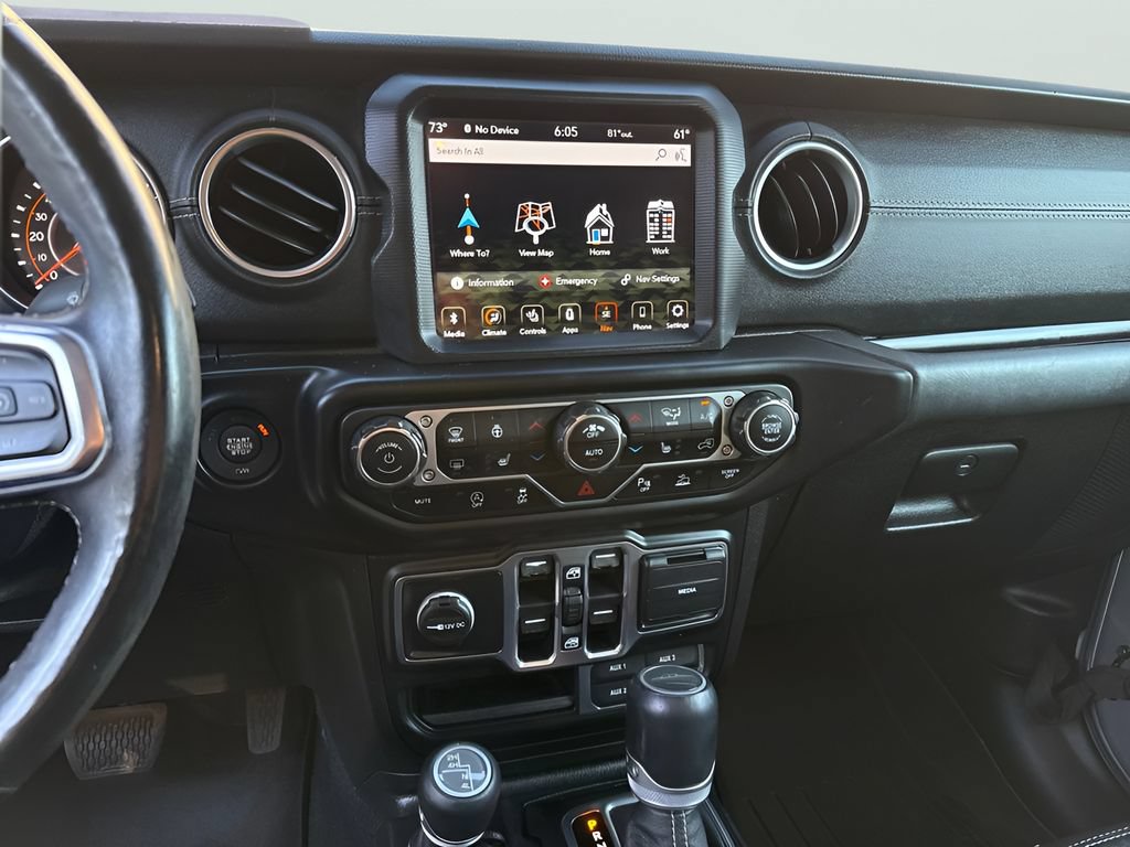 Used 2020 Jeep Gladiator Overland w/ Dual Top Group AWD/4WD image 25