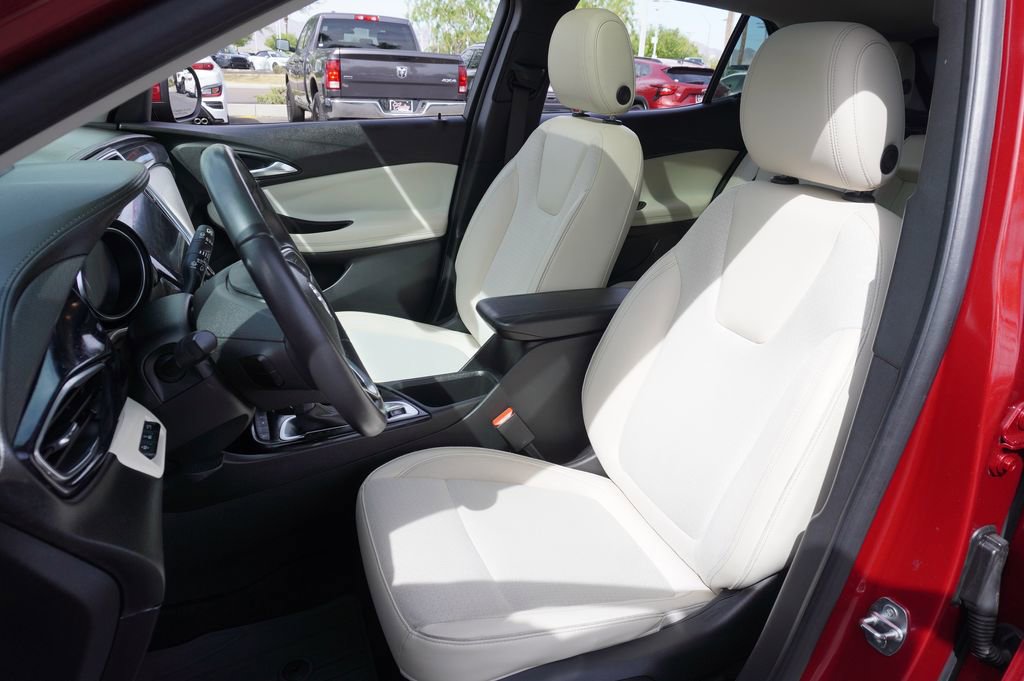 Used 2021 Buick Encore GX Select w/ Advanced Technology Package image 14