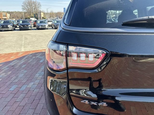 Used 2021 Jeep Compass Trailhawk image 10