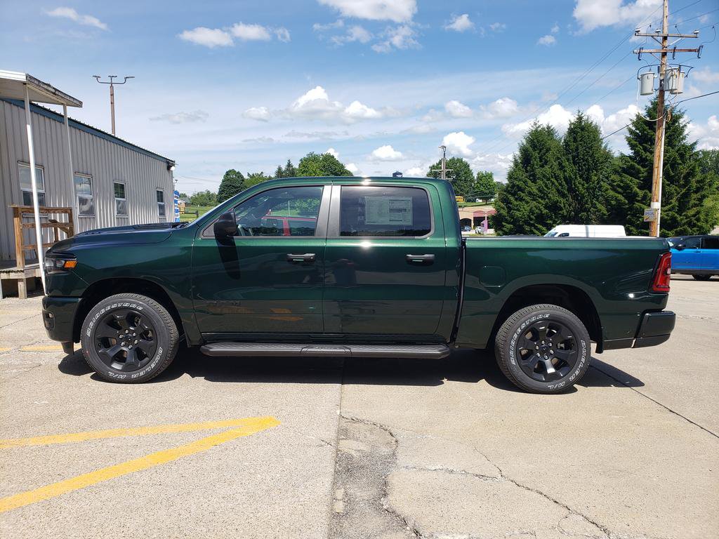 New 2026 RAM 1500 Express AWD/4WD image 7