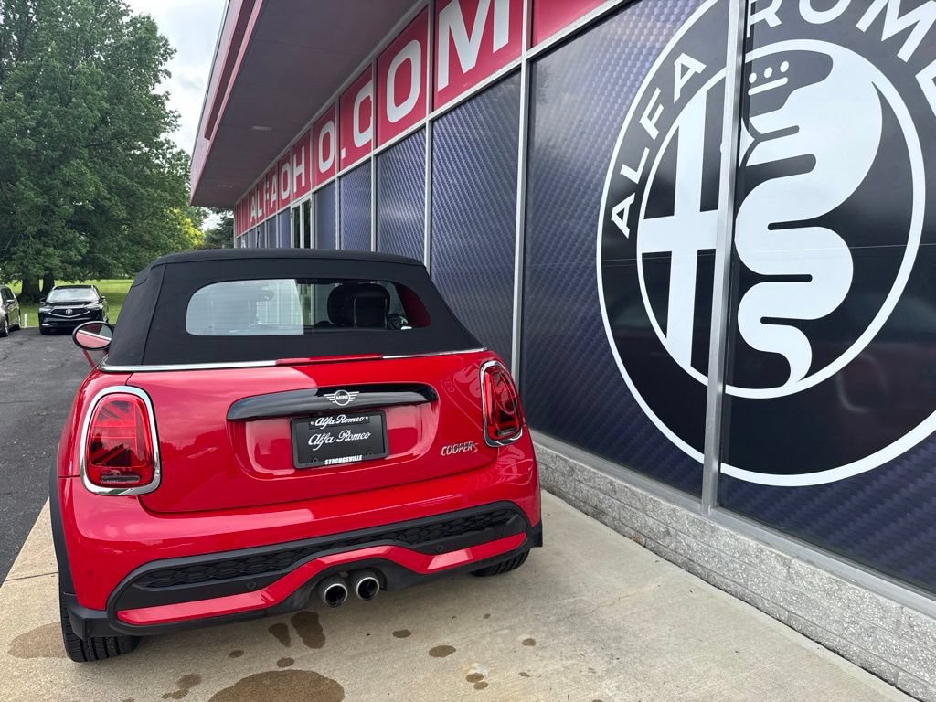 Used 2024 MINI Cooper S FWD image 12