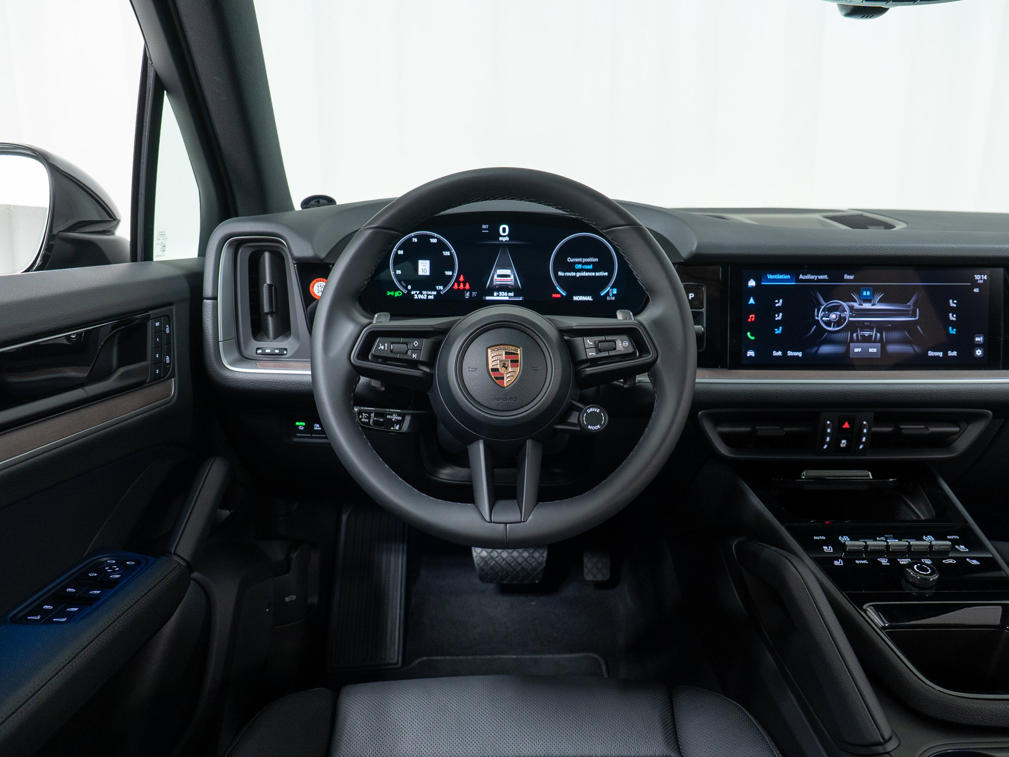 New 2026 Porsche Cayenne image 20