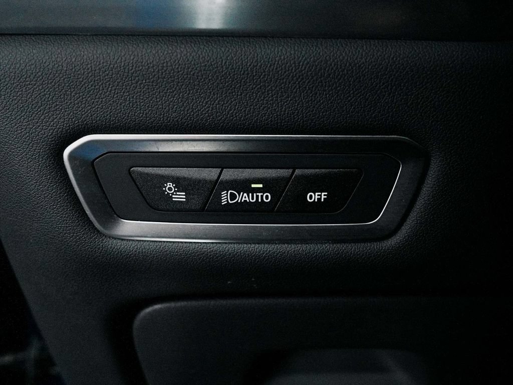 Used 2026 BMW X7 M60i AWD/4WD image 24