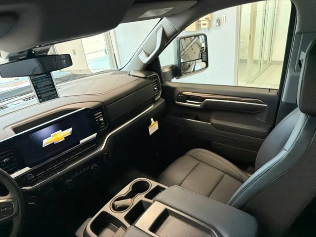 New 2026 Chevrolet Silverado 3500 LT AWD/4WD image 24