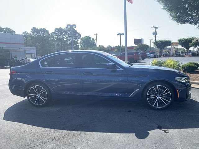 Used 2023 BMW 530i w/ Premium Package RWD image 9