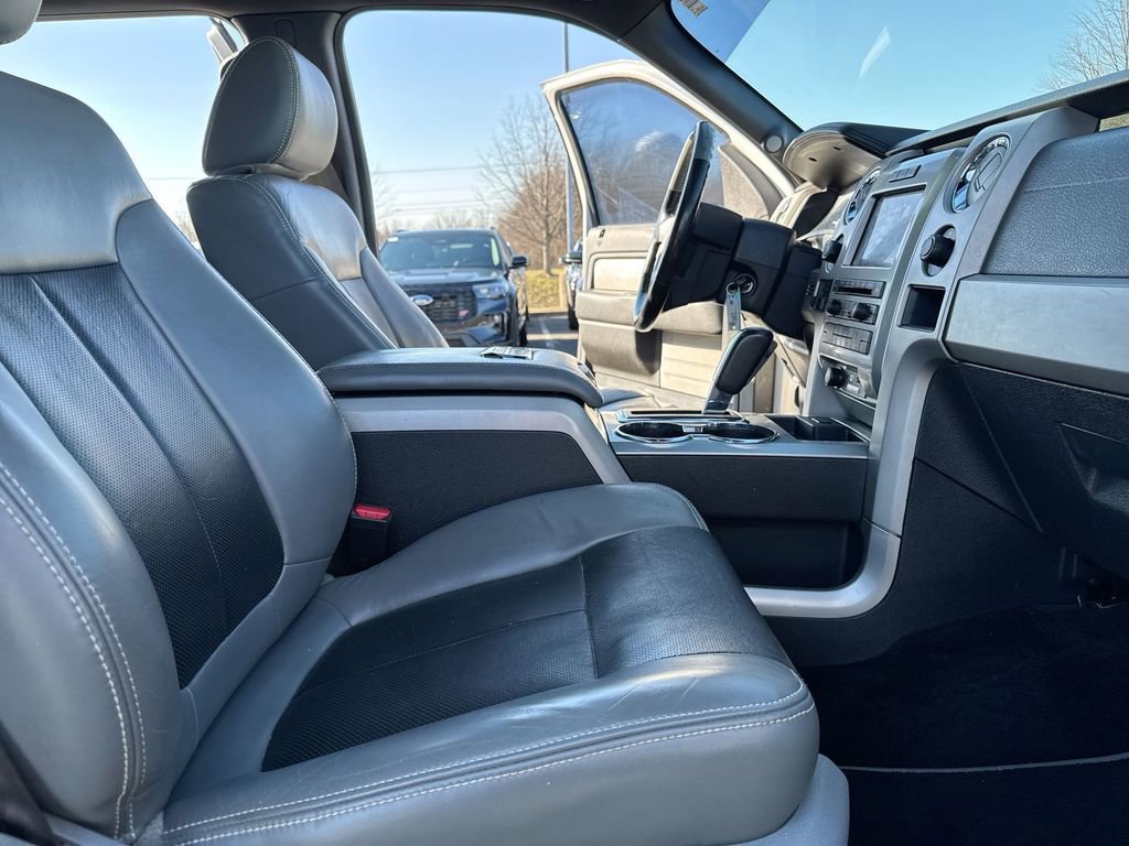 Used 2011 Ford F150 Lariat Limited image 23