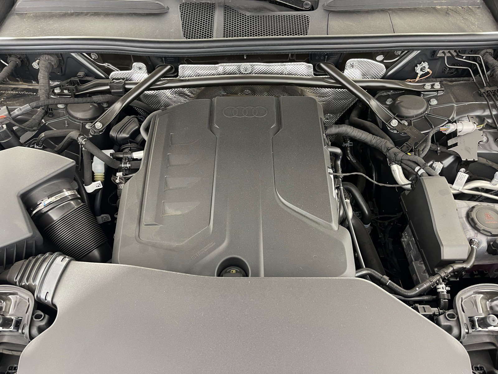 New 2025 Audi Q5 Premium Plus image 38