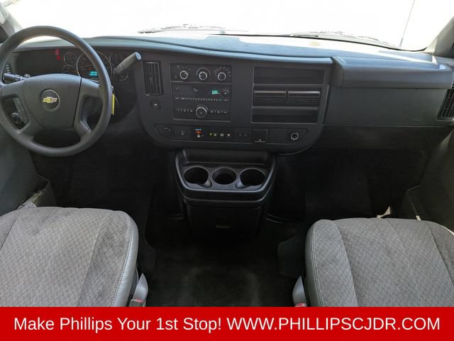 Used 2019 Chevrolet Express 3500 LT w/ LT Preferred Equipment Group RWD image 16