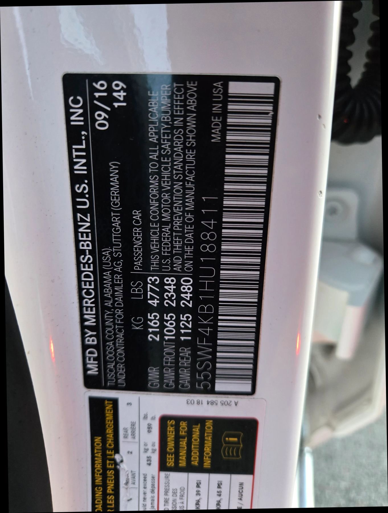 Used 2017 Mercedes-Benz C 300 4MATIC Sedan image 25