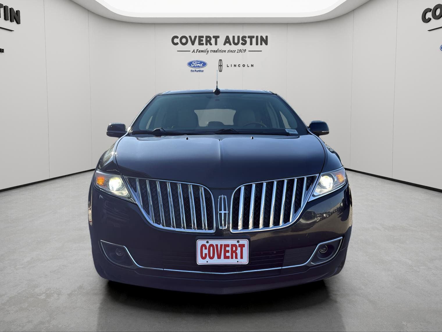 Used 2015 Lincoln MKX Base w/ Equipment Group 101A image 8