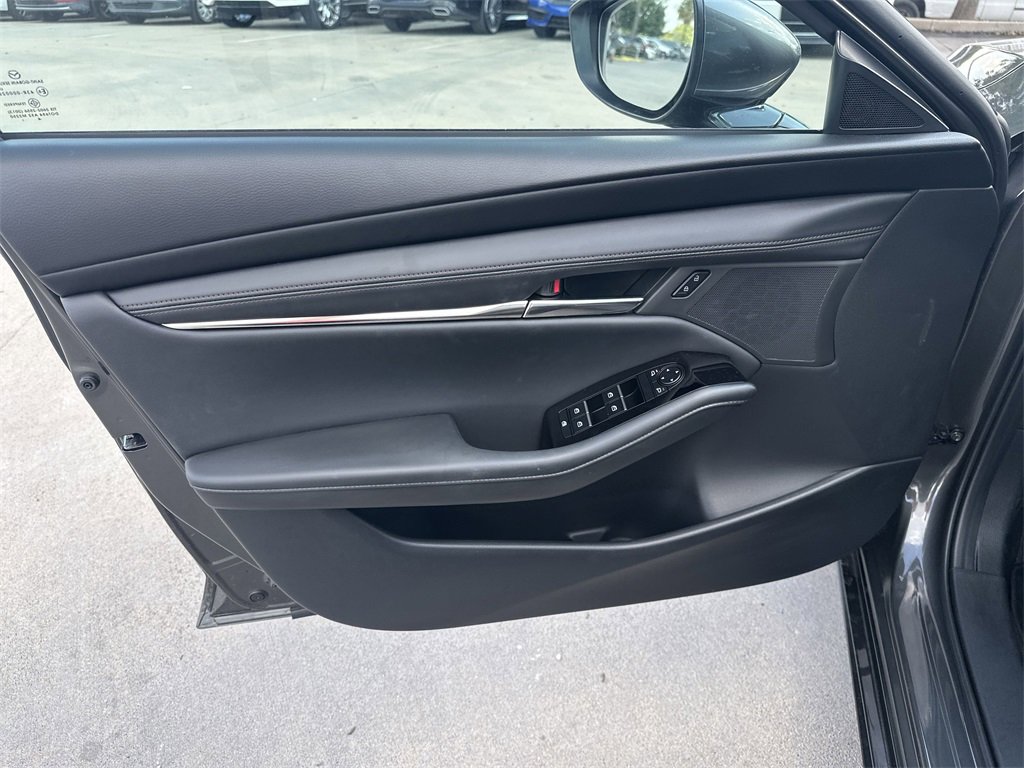 Used 2025 MAZDA MAZDA3 s image 9