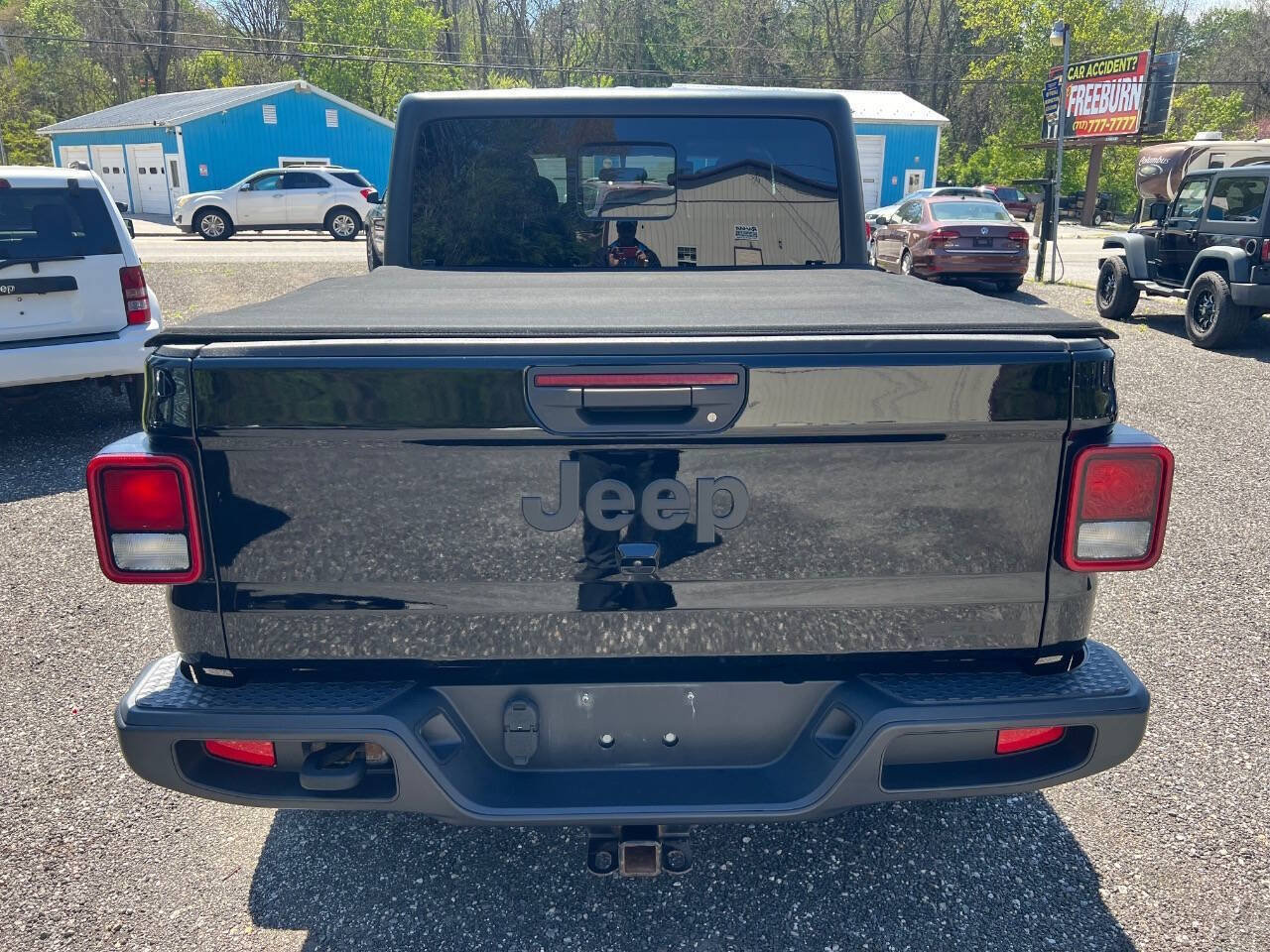 Used 2020 Jeep Gladiator Sport w/ Quick Order Package 24S AWD/4WD image 27