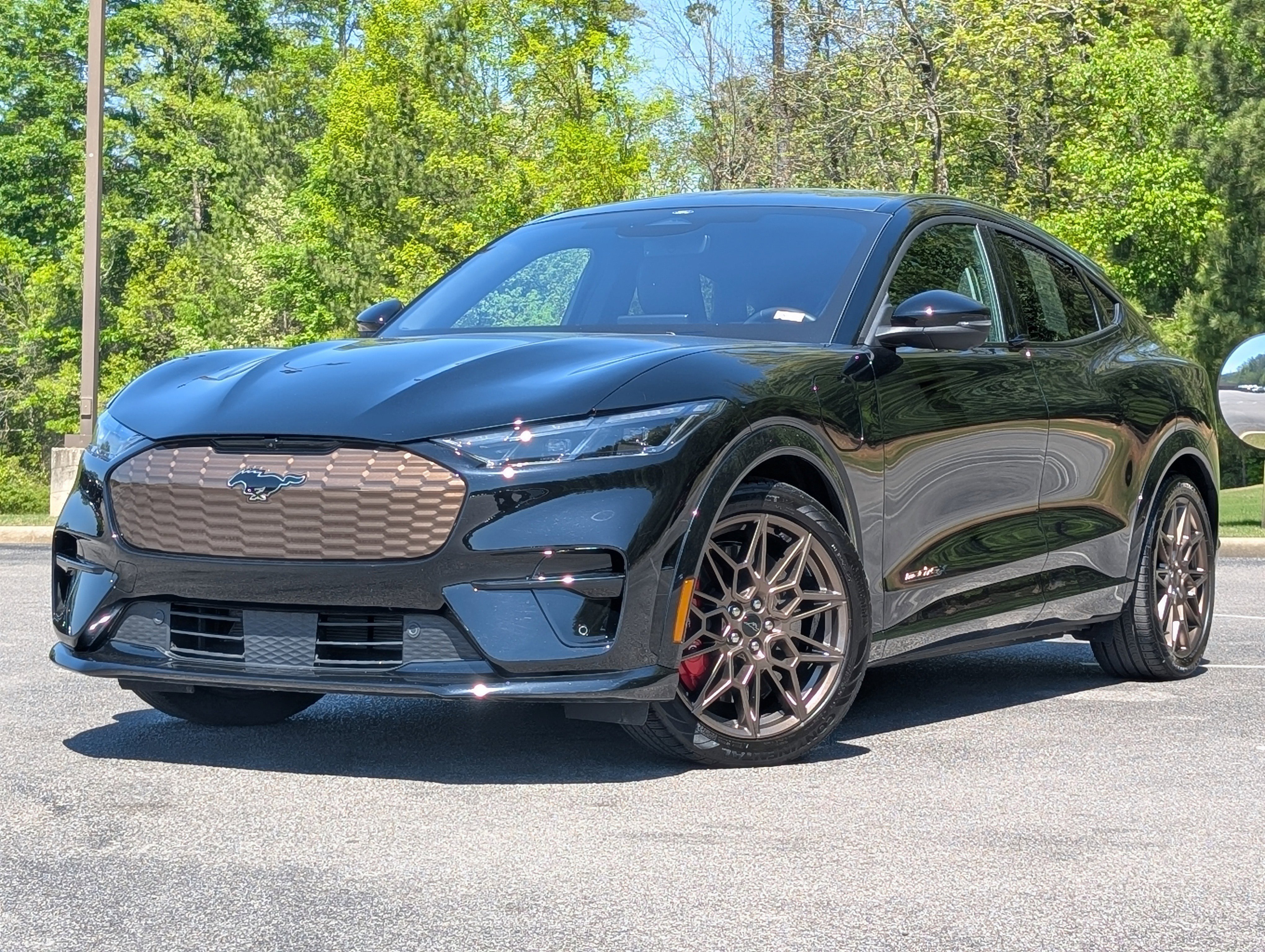 Used 2025 Ford Mustang Mach-E GT w/ Bronze Appearance Package AWD/4WD image 4