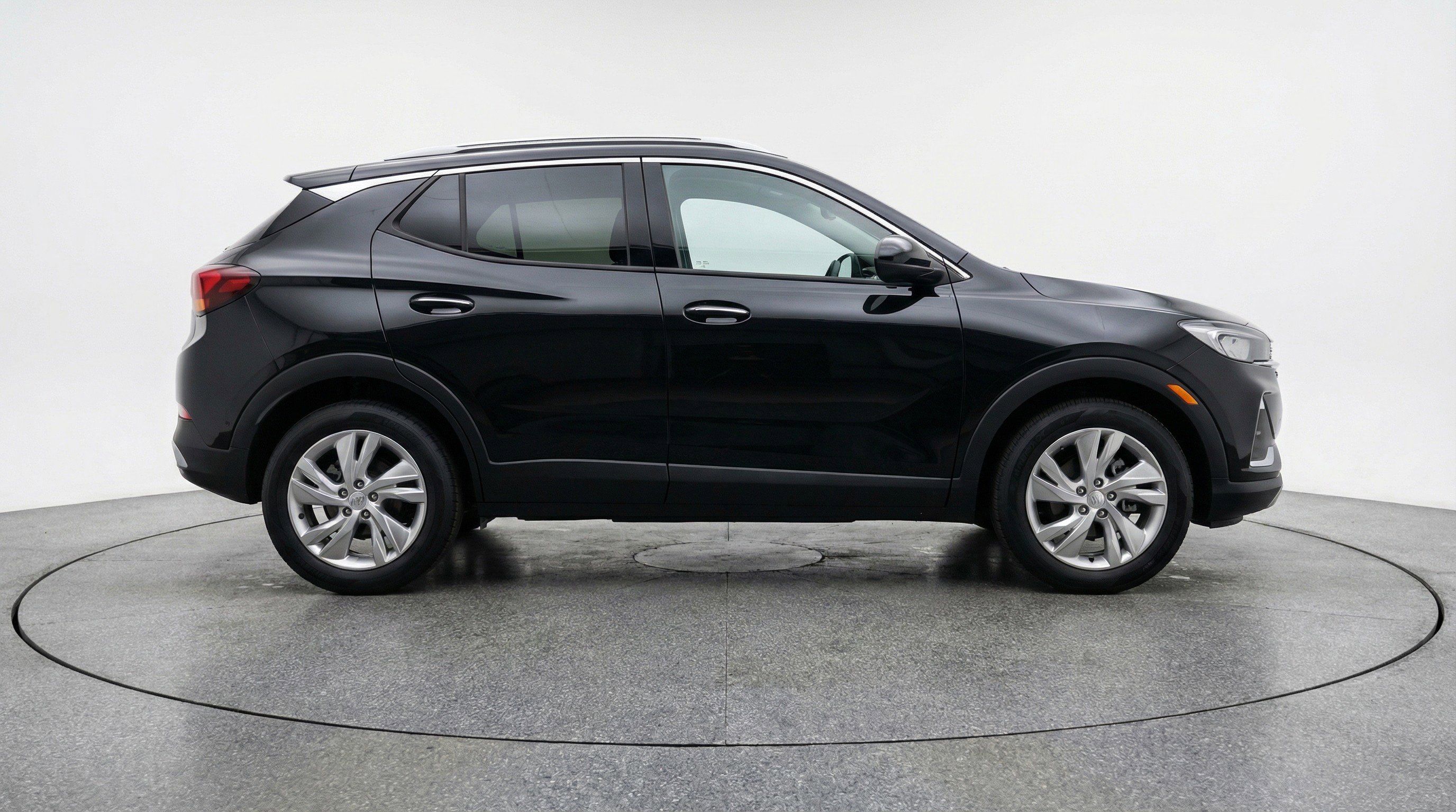 Used 2025 Buick Encore GX Preferred image 11