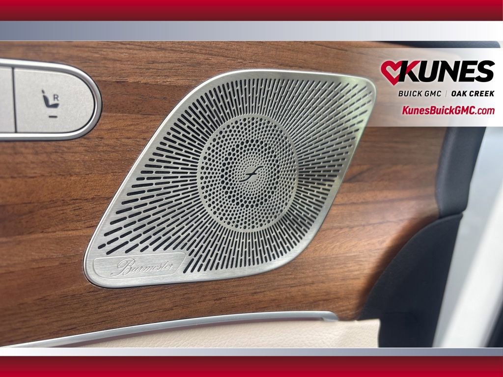 Used 2022 Mercedes-Benz GLS 450 4MATIC image 10