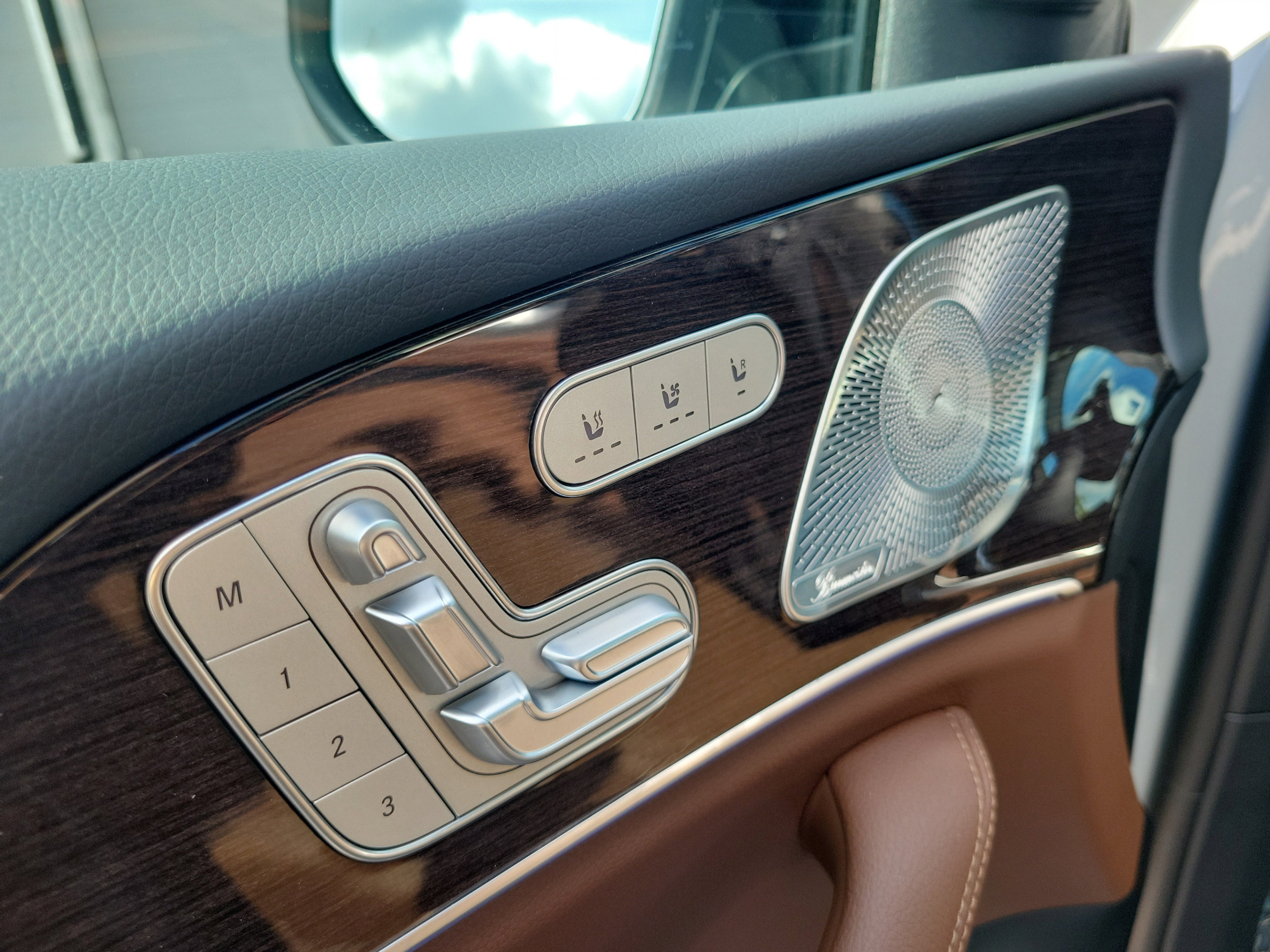 New 2026 Mercedes-Benz GLS 450 4MATIC image 13