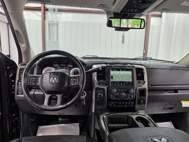 Used 2018 RAM 2500 Big Horn w/ Sport Appearance Group image 10