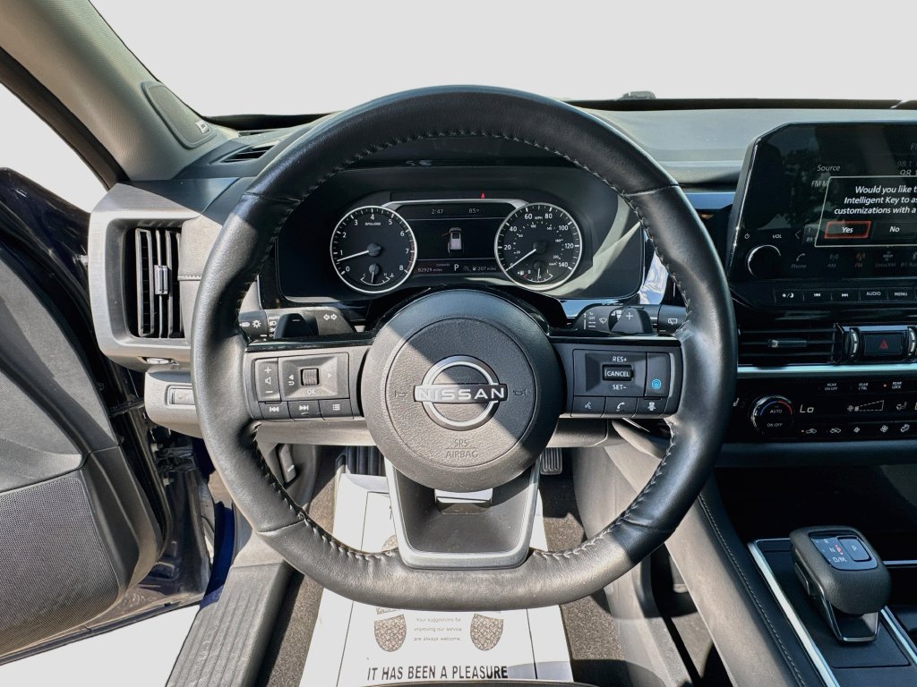Used 2024 Nissan Pathfinder SL w/ SL Premium Package FWD image 12