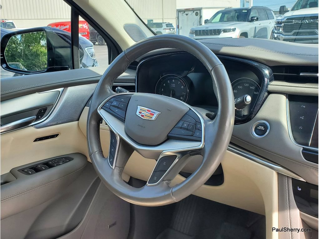 Used 2021 Cadillac XT5 Premium Luxury AWD/4WD image 18