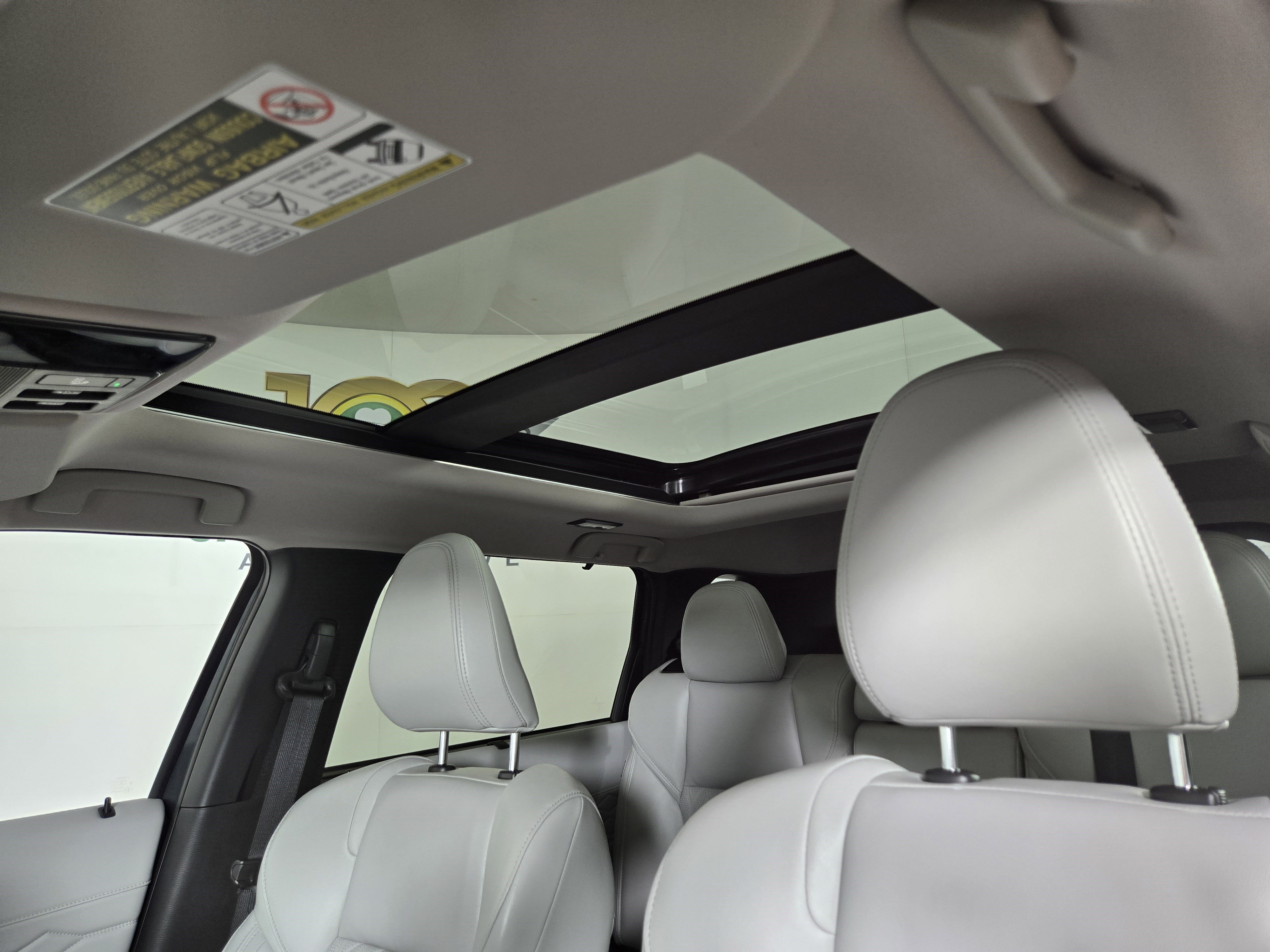 New 2025 Mitsubishi Outlander SEL image 22