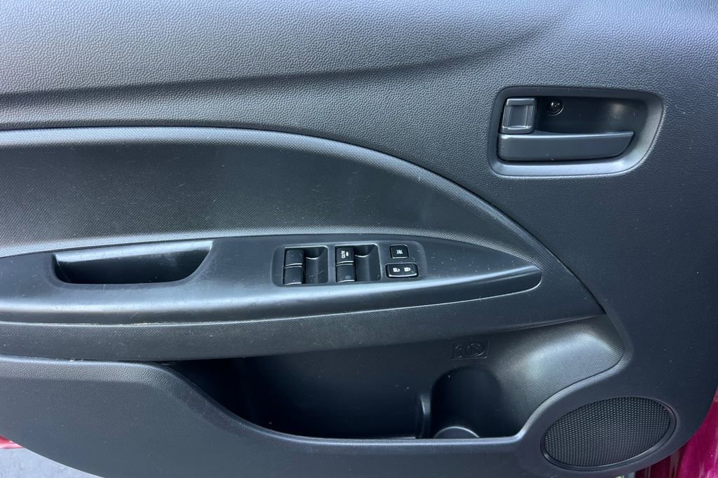 Used 2023 Mitsubishi Mirage G4 LE image 13