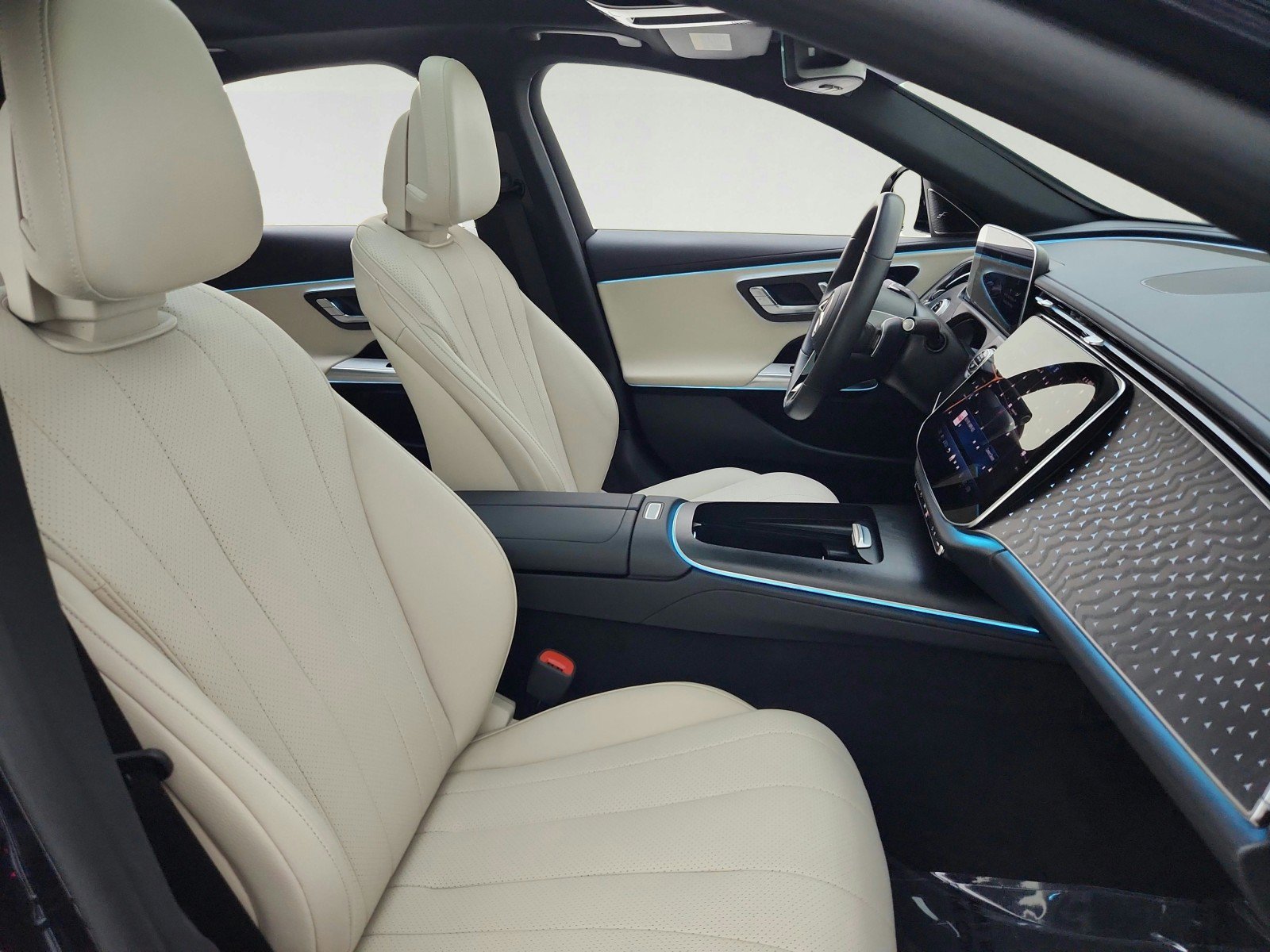 Certified 2025 Mercedes-Benz E 350 Sedan image 26