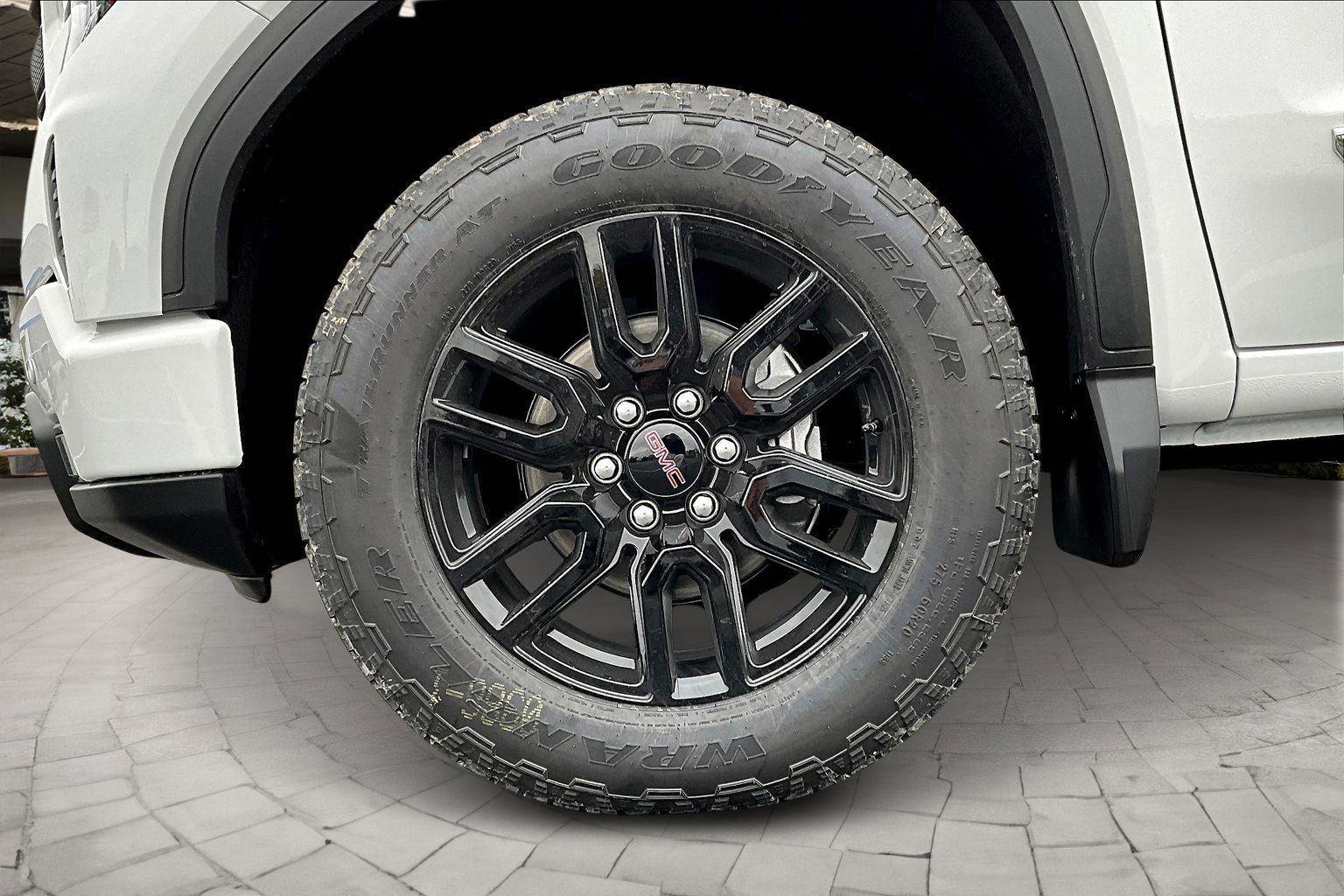 New 2026 GMC Sierra 1500 Elevation w/ Elevation Premium Package image 12