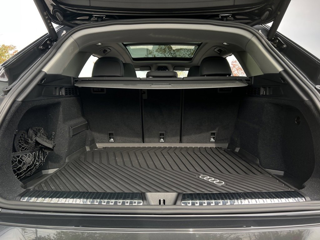 New 2025 Audi Q5 Premium Plus image 42