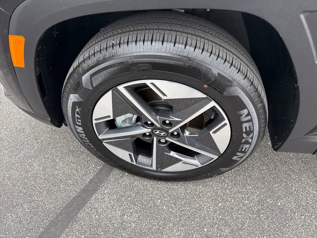 Certified 2025 Hyundai Tucson SEL AWD/4WD image 36