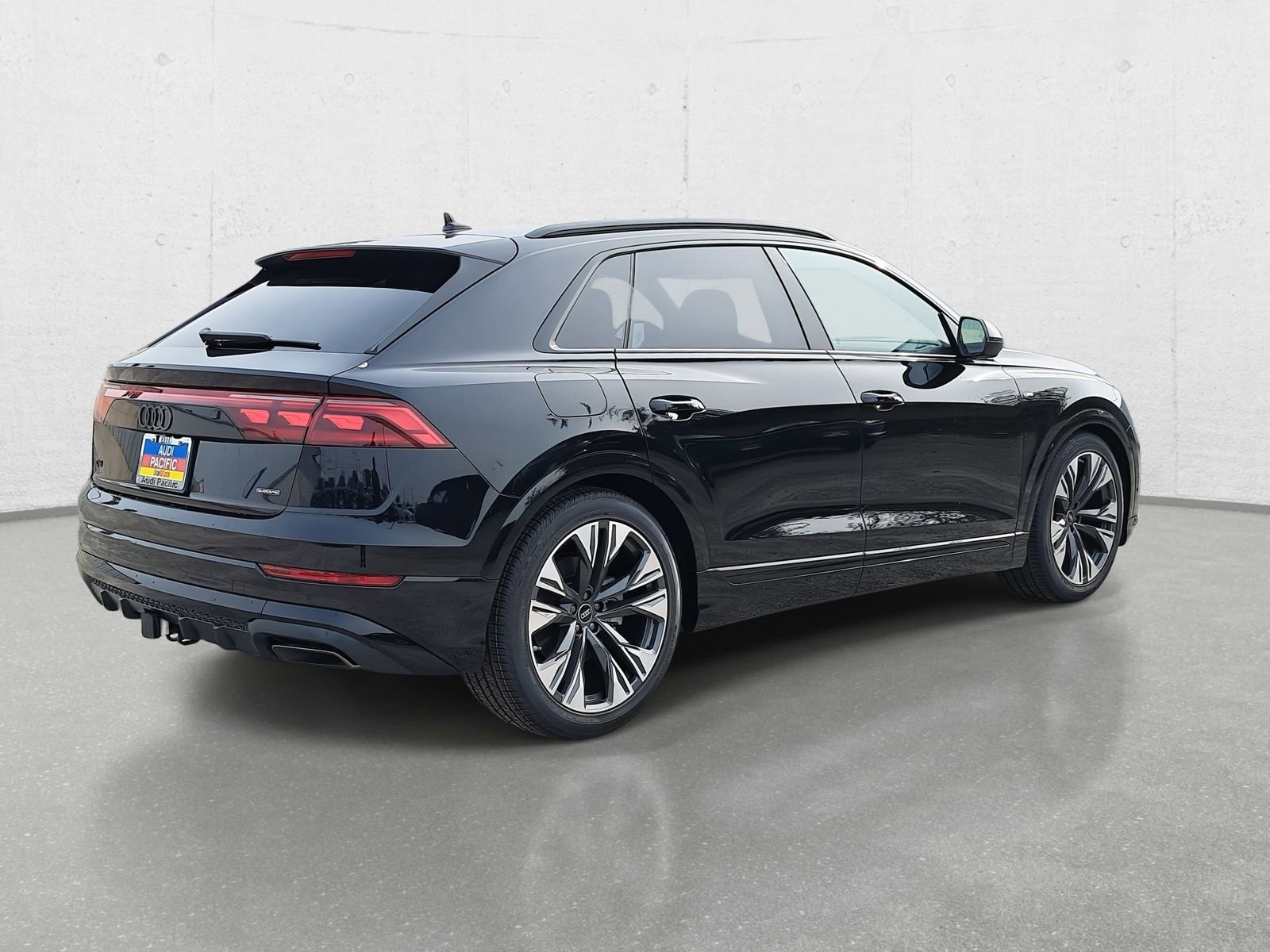 New 2026 Audi Q8 Prestige image 5