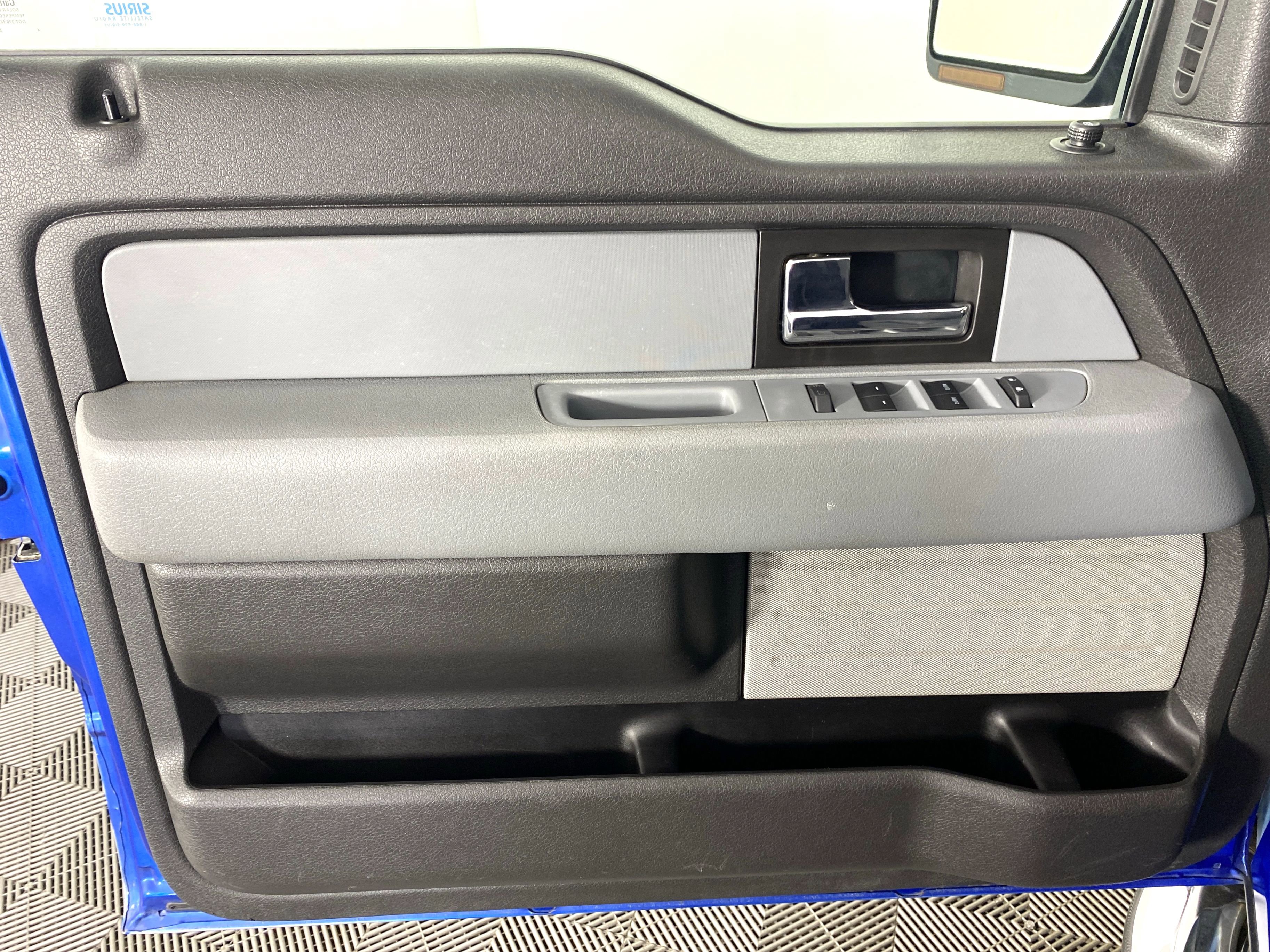 Used 2014 Ford F150 XLT w/ Equipment Group 302A Luxury AWD/4WD image 11