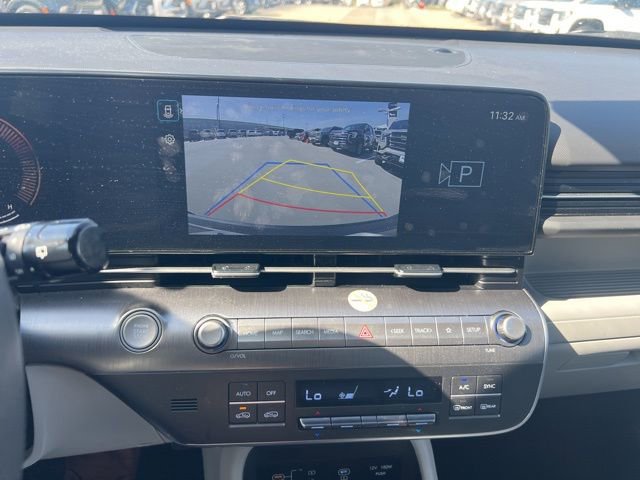 Used 2024 Hyundai Kona SEL image 9