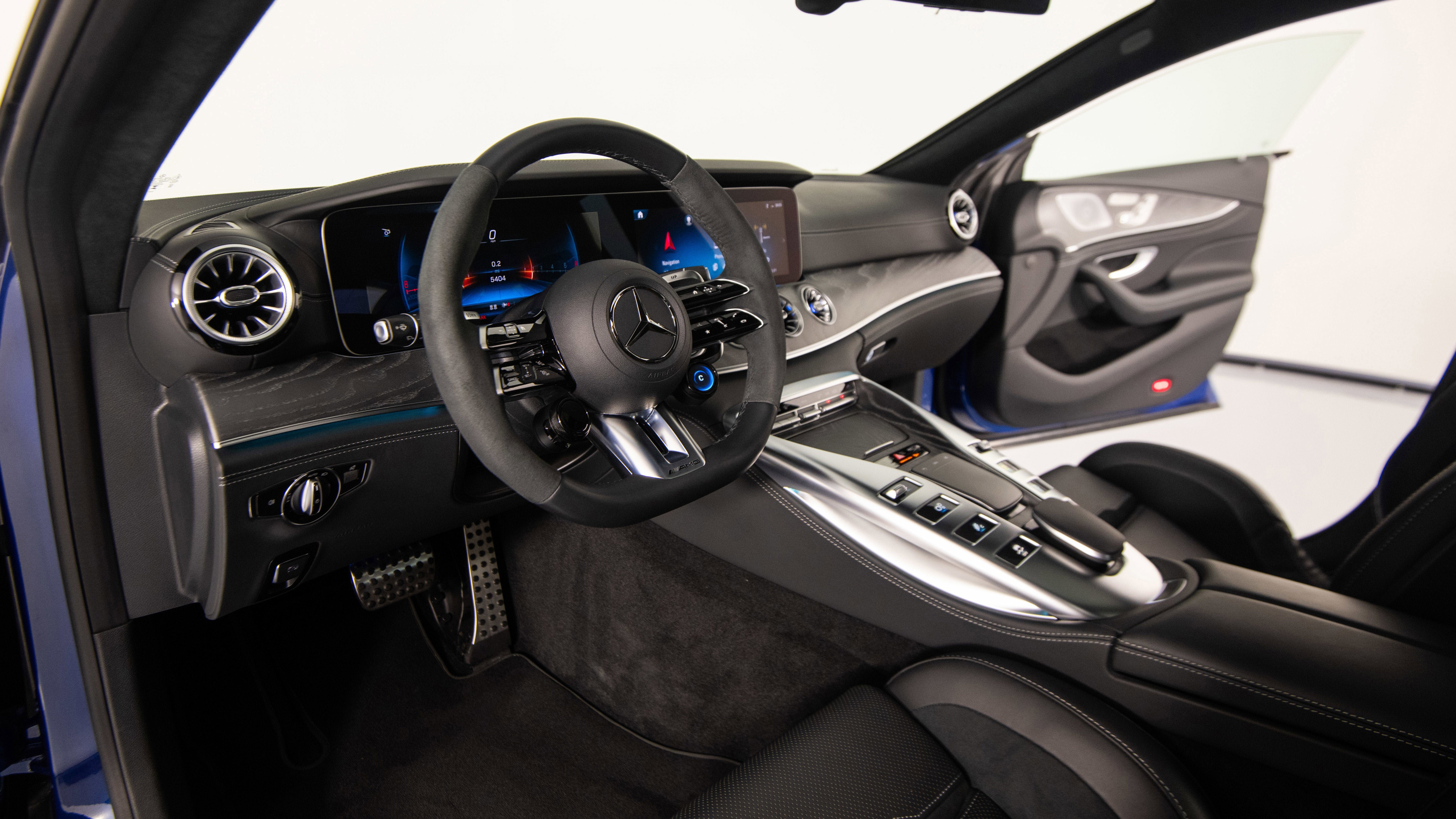 Used 2024 Mercedes-Benz AMG GT 43 image 19