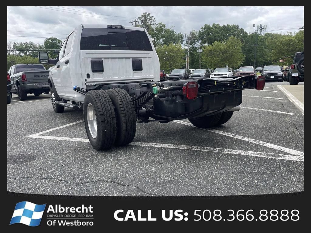 New 2026 RAM 3500 Big Horn AWD/4WD image 4