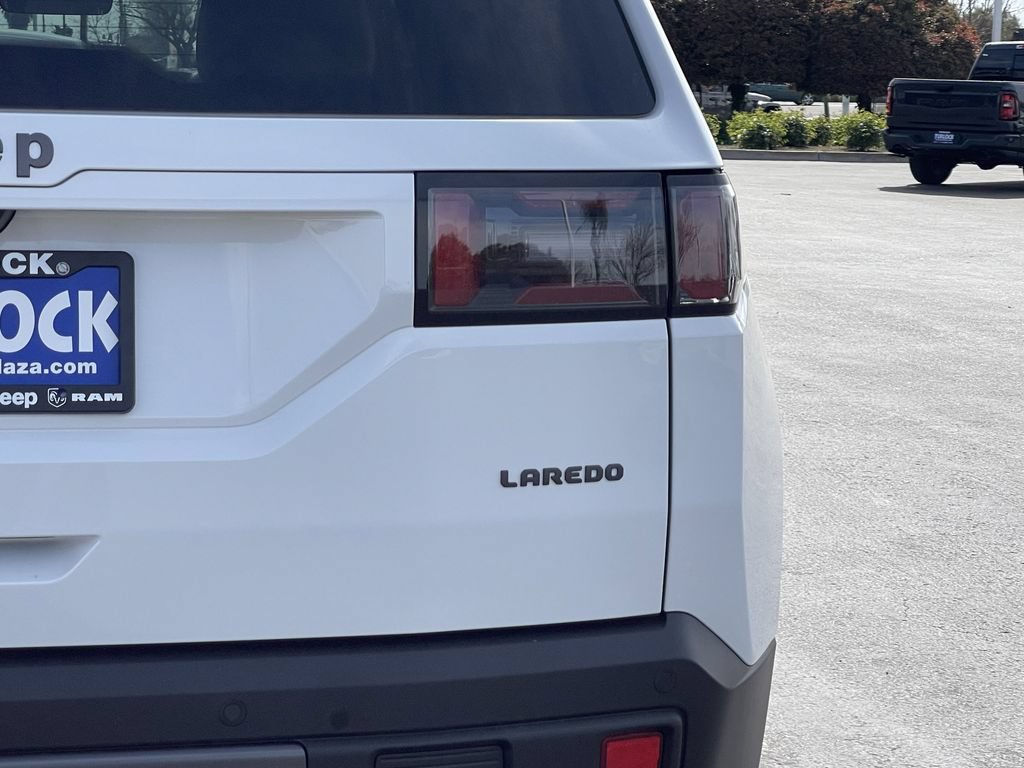 New 2026 Jeep Cherokee Laredo AWD/4WD image 12