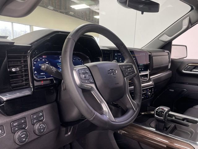 Used 2025 Chevrolet Silverado 1500 LT Trail Boss w/ LT Trail Boss Premium Package image 14