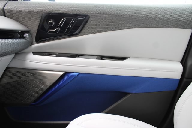 New 2027 Cadillac Optiq Luxury AWD/4WD image 21