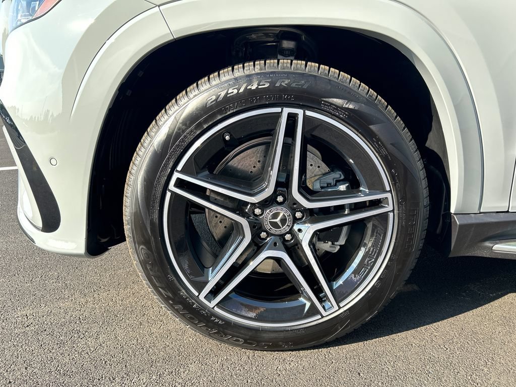 New 2026 Mercedes-Benz GLS 450 4MATIC image 37