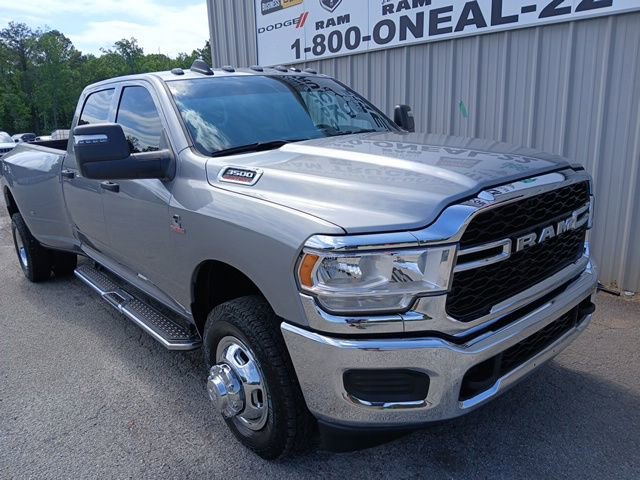 Used 2024 RAM 3500 Tradesman w/ Chrome Appearance Group AWD/4WD video 1