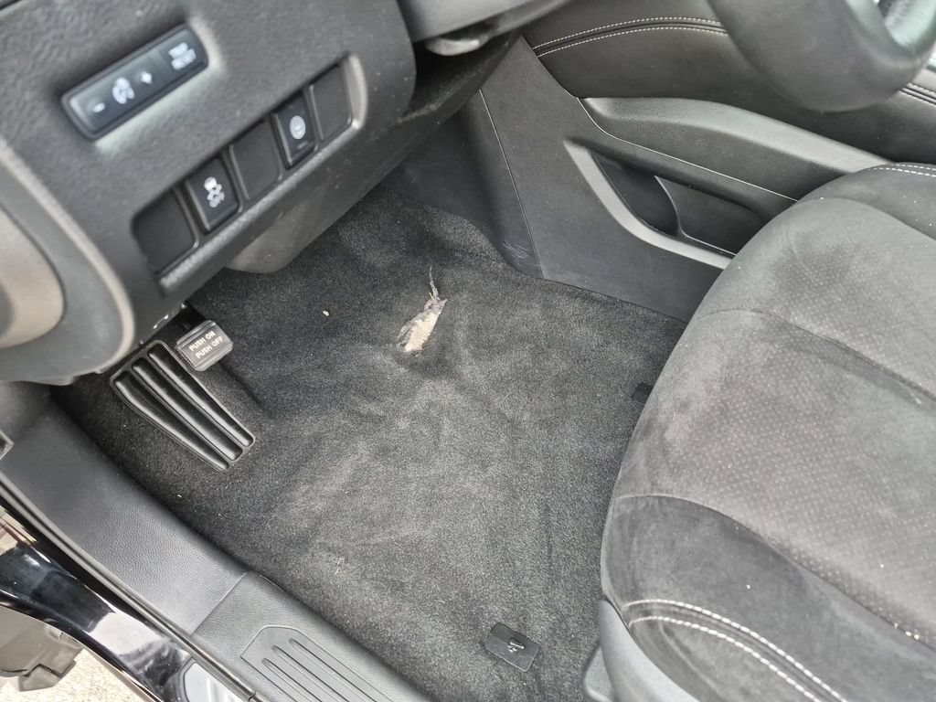Used 2021 Nissan Murano SV FWD image 21