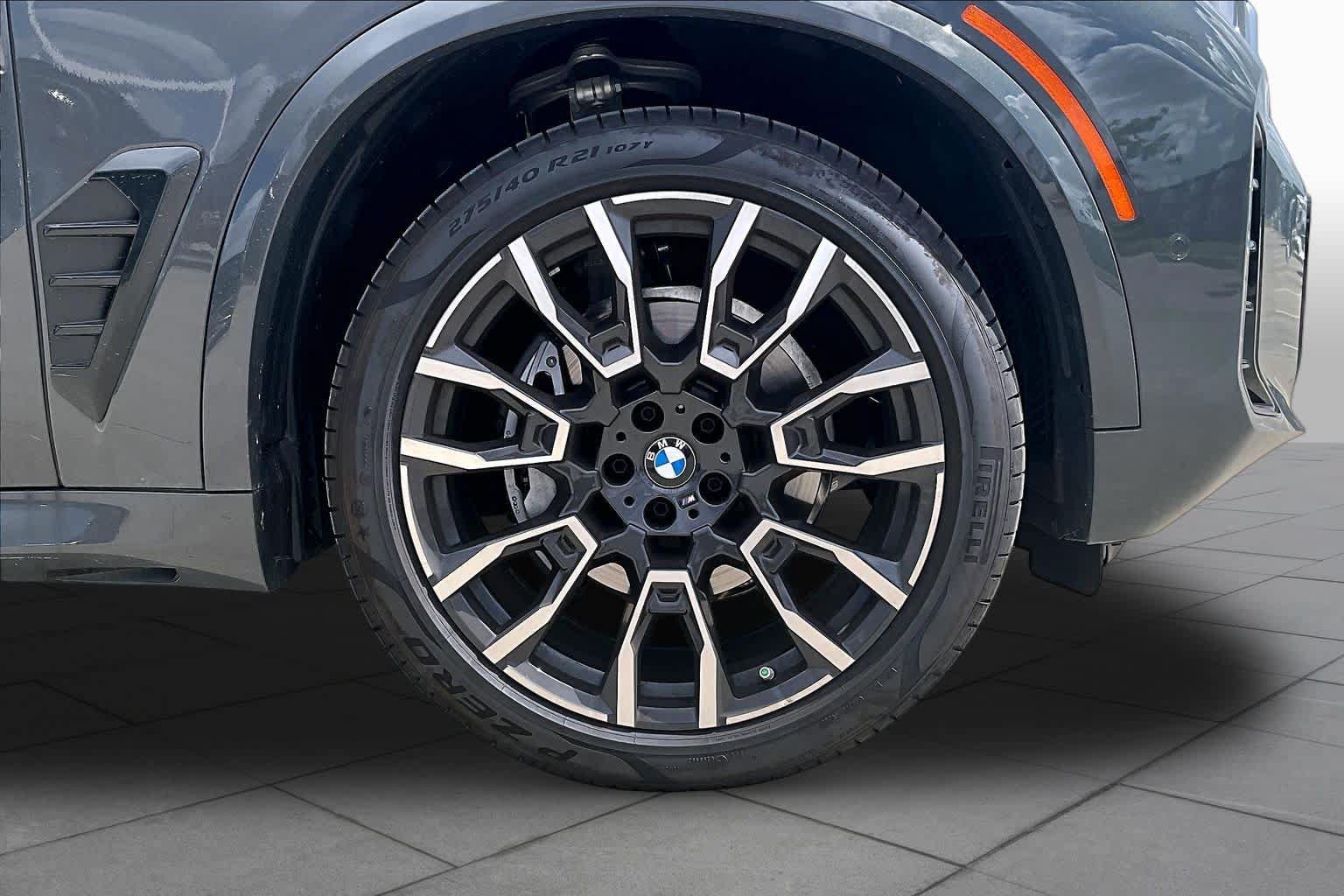 Used 2026 BMW X5 sDrive40i w/ M Sport Package RWD image 10