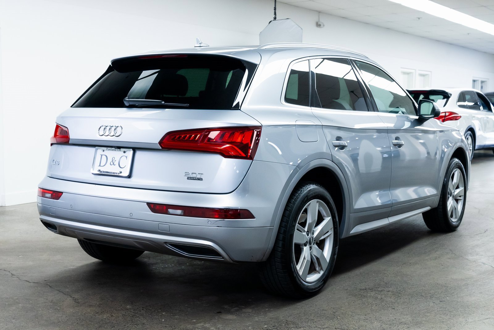 Used 2018 Audi Q5 2.0T Premium Plus w/ Premium Plus Package image 6