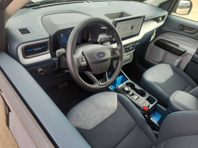 New 2026 Ford Maverick XLT w/ XLT Luxury Package FWD image 6