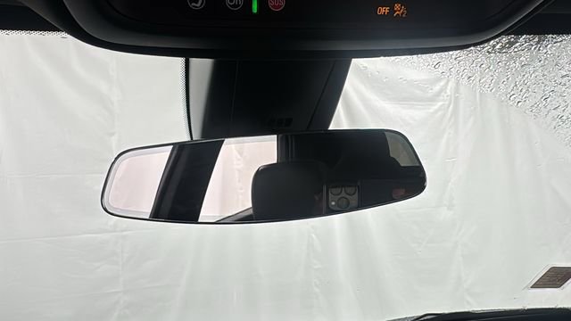 Used 2025 Cadillac XT5 Premium Luxury image 33